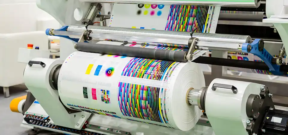 A simple diagram showing the lithographic offset printing process with plate, blanket, and impression cylinders