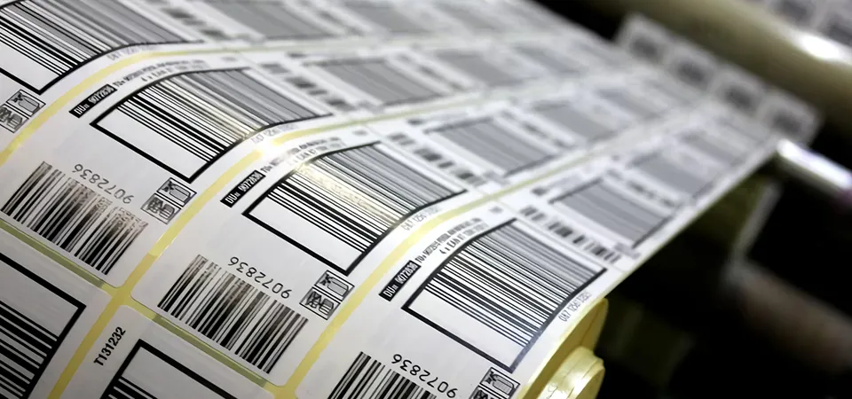 A 4x6 thermal printer quickly printing a crisp, clear shipping label